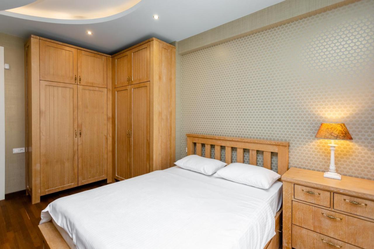 3Bd-2Bth Apartment In Tbilisi City Center Kültér fotó
