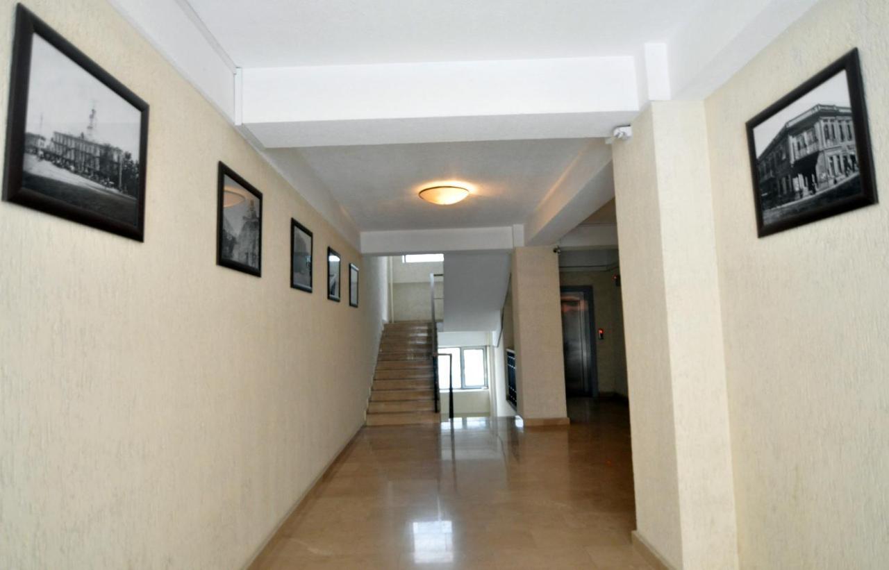 3Bd-2Bth Apartment In Tbilisi City Center Kültér fotó